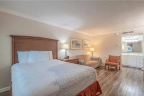 Private Owner Studio for Two, Full Amenities, Beach Across the Street